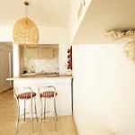 Santa Clara Cozy Sea View Apartament *